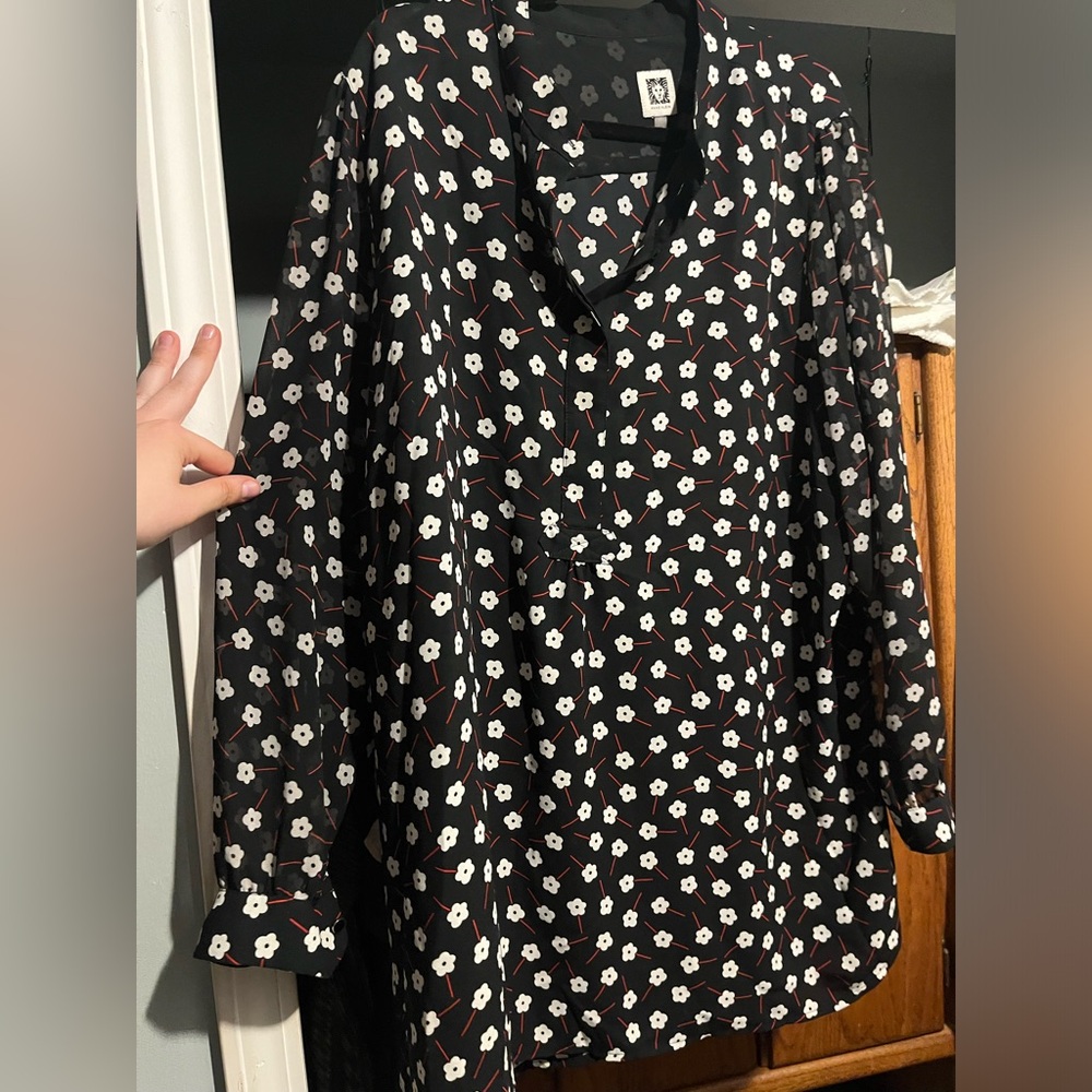 Floral polka dot long sleeve short with buttons
